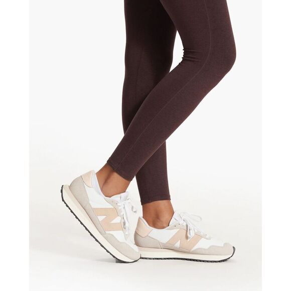 NWT Vuori Halo Essential Jumpsuit Women's DreamKnit™ Jumpsuit - Large - Mahogany - Picture 6 of 12